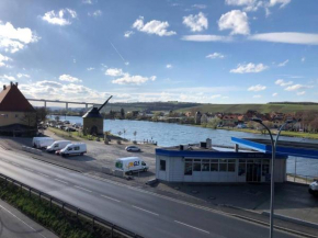 Mainblick voll ausgestattet, Küche, Klima, Wanne